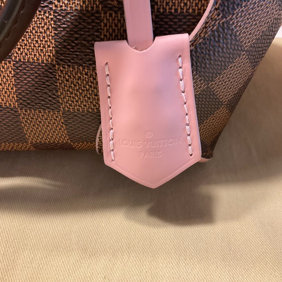 COPY - Authentic Louis Vuitton Damier Ebne Caissa Tote PM - Picture 2 of 15